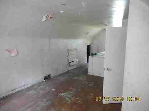 16732 Rockdale (32)_m.jpg